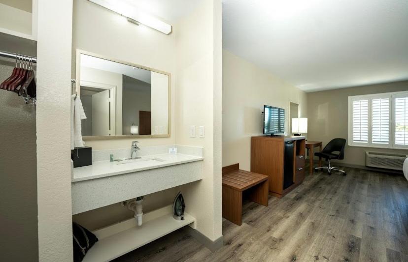 Best Western Houston Iah Intercontinental Airport Inn Humble Exterior foto